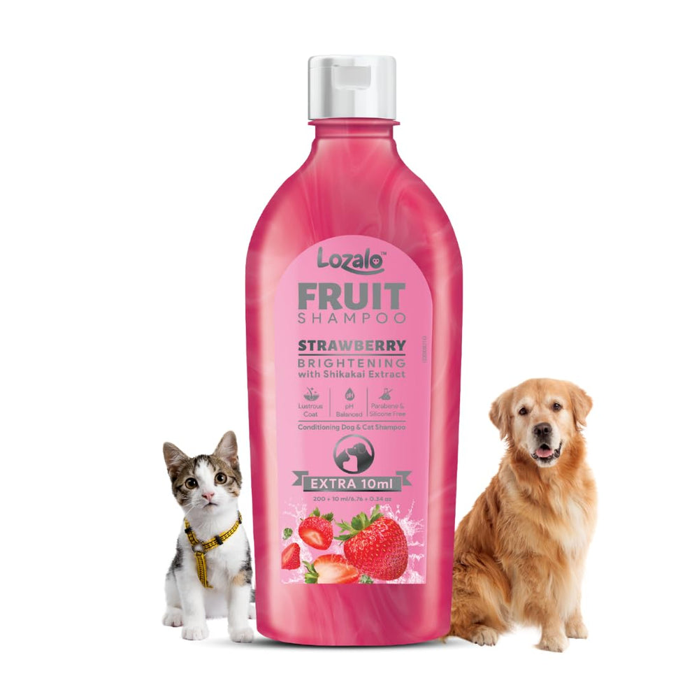 Gentle pet shampoo, safe for sensitive skin and detangles fur.