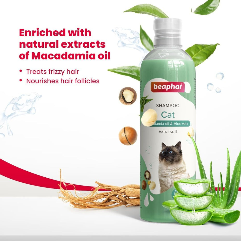 Beaphar Cat Shampoo with Macadamia Oil.